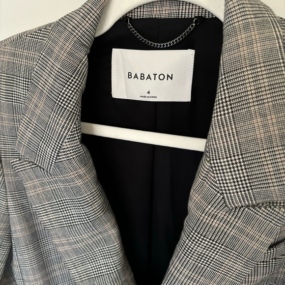Aritzia Babaton Samuel Plaid Double Breasted Blazer Size 4 Black White Office - Picture 5 of 8
